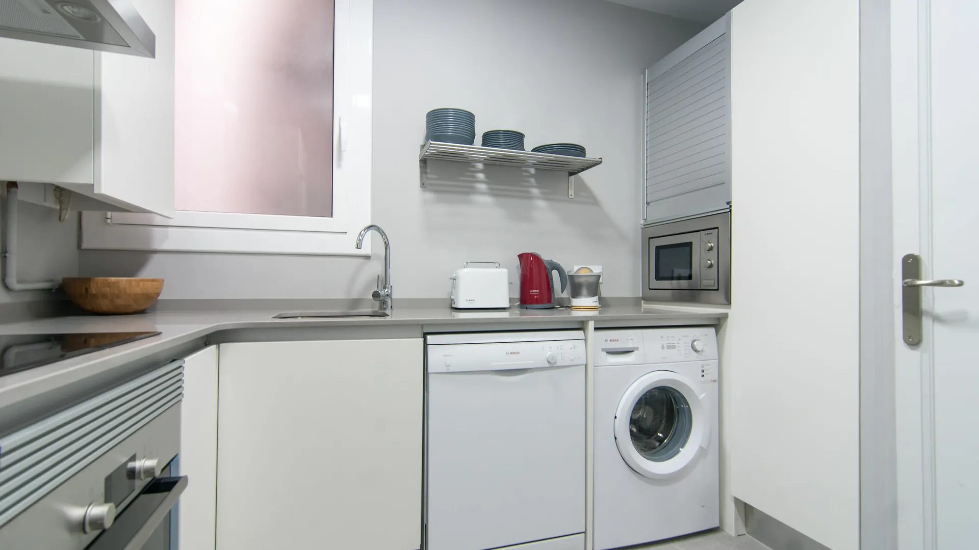 Go Bcn Apartments Rossello Barcelona Spain